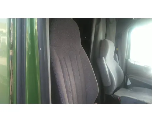 PETERBILT 579 SEAT, FRONT