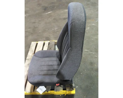 PETERBILT 579 SEAT, FRONT