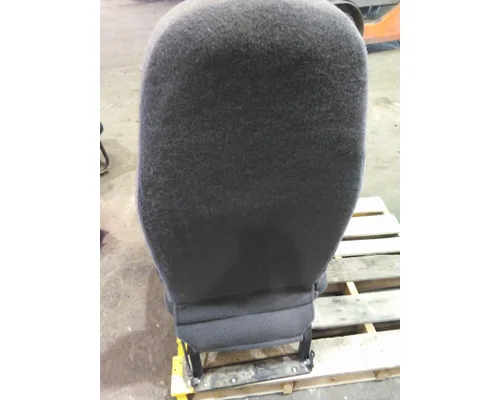 PETERBILT 579 SEAT, FRONT