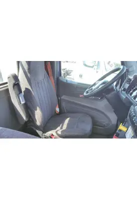 PETERBILT 579 SEAT, FRONT