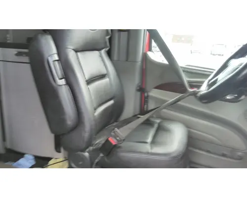 PETERBILT 579 SEAT, FRONT
