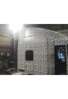 PETERBILT 579 SLEEPER BUNK