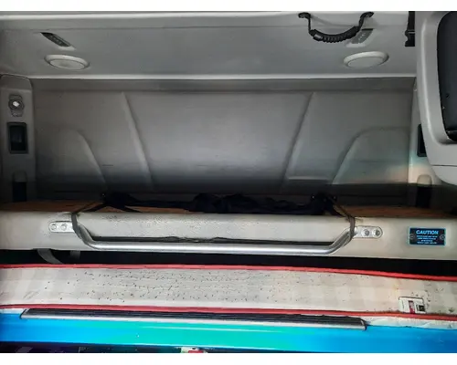 PETERBILT 579 SLEEPER BUNK