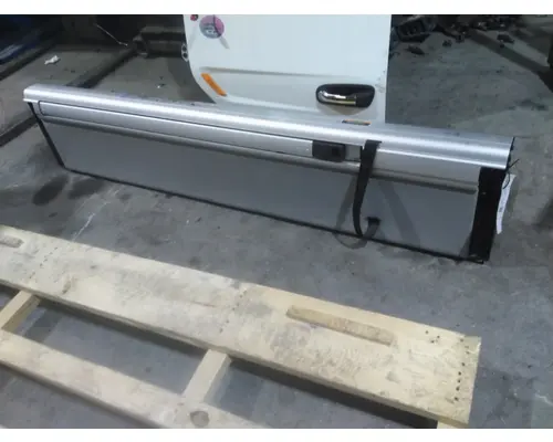 PETERBILT 579 SLEEPER BUNK