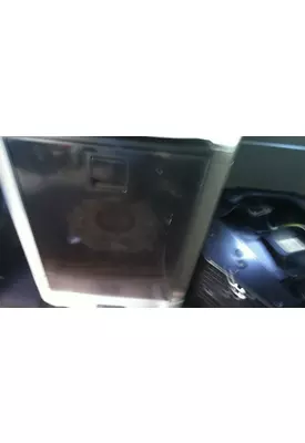 PETERBILT 579 SLEEPER REFRIGERATOR