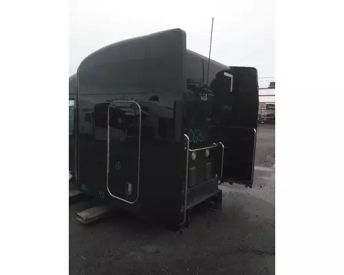 PETERBILT 579 SLEEPER