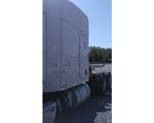 PETERBILT 579 SLEEPER