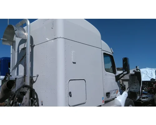 PETERBILT 579 SLEEPER