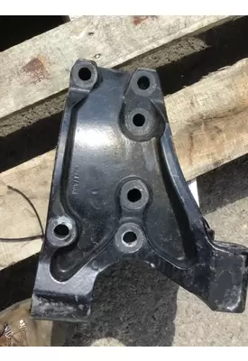 PETERBILT 579 SPRING HANGER