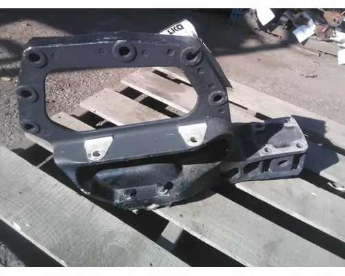 PETERBILT 579 SPRING HANGER