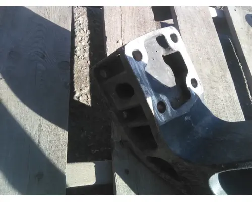 PETERBILT 579 SPRING HANGER