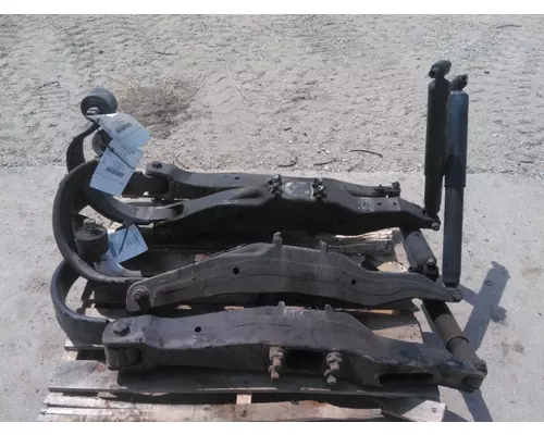 PETERBILT 579 SPRING HANGER