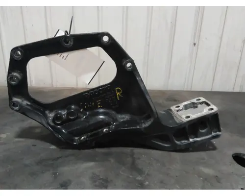 PETERBILT 579 SPRING HANGER