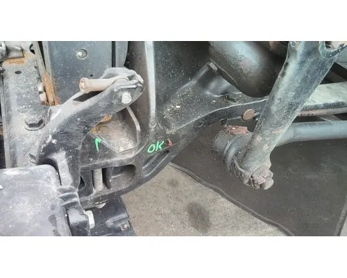 PETERBILT 579 SPRING HANGER