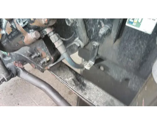 PETERBILT 579 SPRING HANGER
