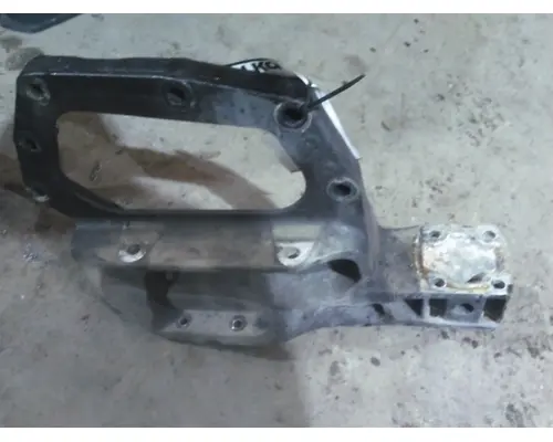 PETERBILT 579 SPRING HANGER