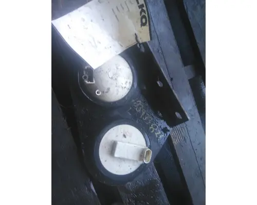 PETERBILT 579 STOP TURN TAIL LAMP