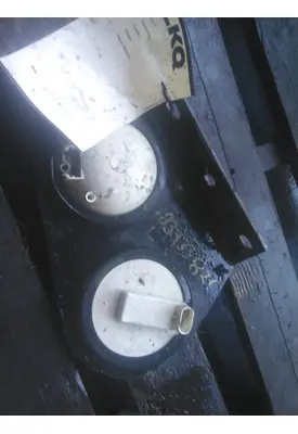 PETERBILT 579 STOP TURN TAIL LAMP