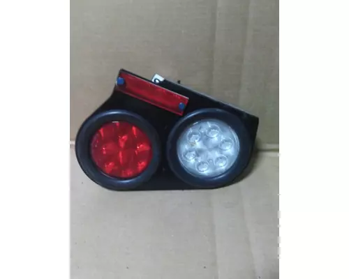 PETERBILT 579 STOP TURN TAIL LAMP