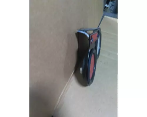 PETERBILT 579 STOP TURN TAIL LAMP