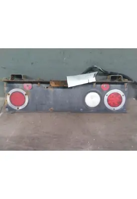 PETERBILT 579 STOP TURN TAIL LAMP