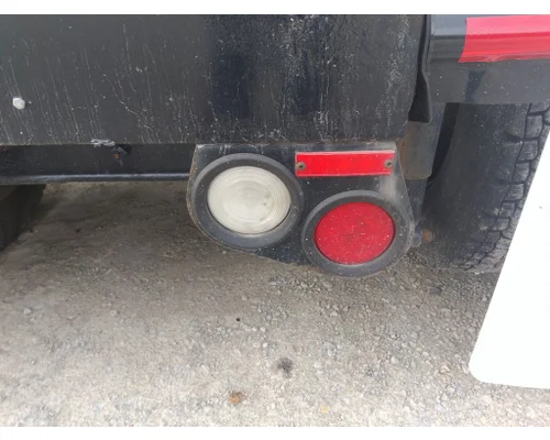 PETERBILT 579 STOP TURN TAIL LAMP