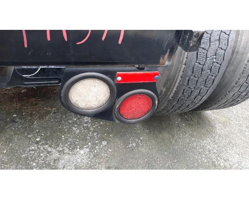PETERBILT 579 STOP TURN TAIL LAMP