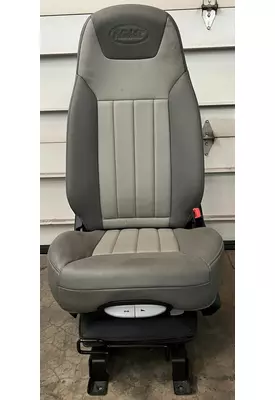 PETERBILT 579 Seat, Front