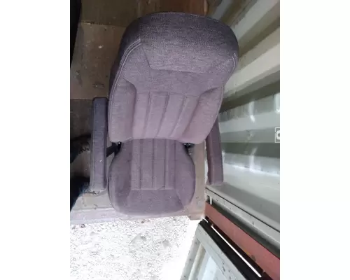 PETERBILT 579 Seat, Front