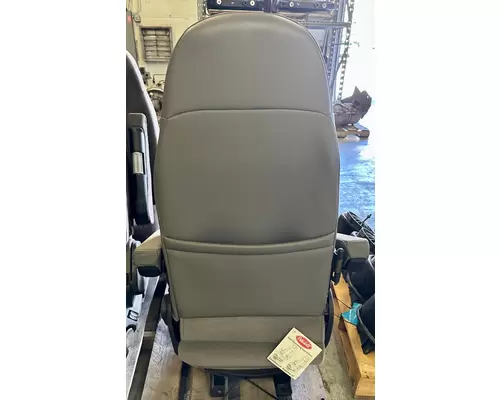 PETERBILT 579 Seat, Front