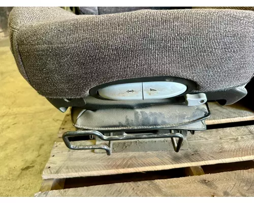 PETERBILT 579 Seat, Front