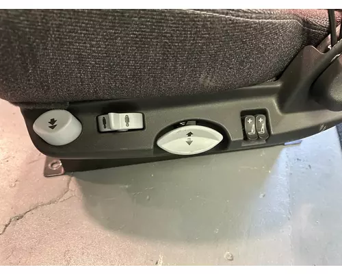 PETERBILT 579 Seat, Front