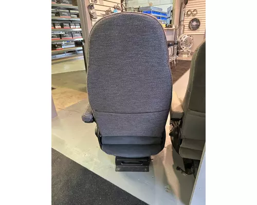 PETERBILT 579 Seat, Front