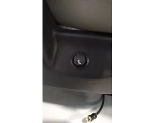 PETERBILT 579 Seat, Front