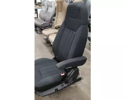 PETERBILT 579 Seat, Front