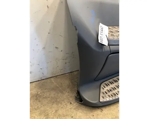 PETERBILT 579 Side Fairing