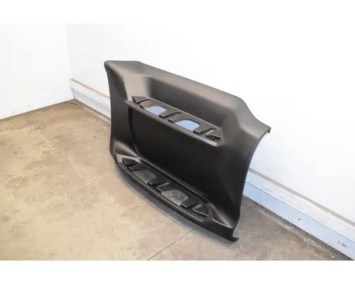 PETERBILT 579 Side Fairing