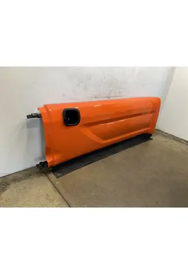 PETERBILT 579 Side Fairing