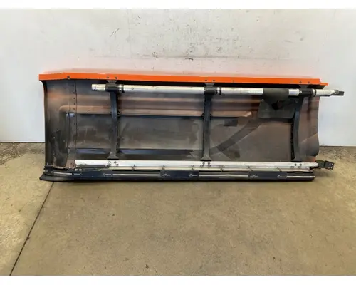 PETERBILT 579 Side Fairing