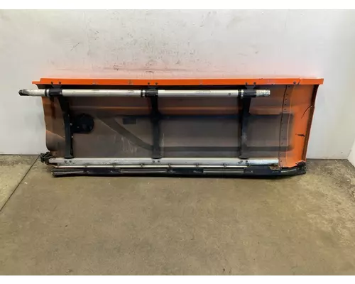 PETERBILT 579 Side Fairing
