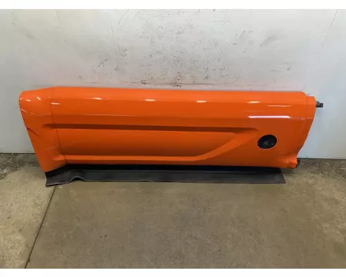 PETERBILT 579 Side Fairing