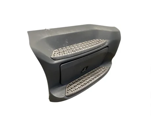 PETERBILT 579 Side Fairing