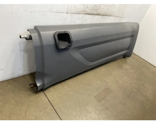 PETERBILT 579 Side Fairing