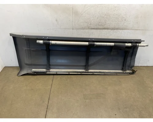 PETERBILT 579 Side Fairing