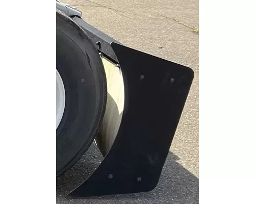 PETERBILT 579 Side Fairing