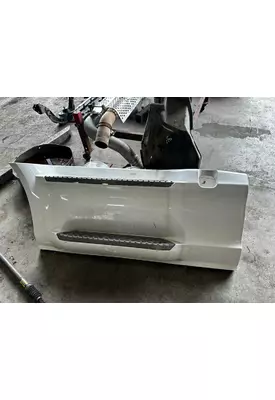 PETERBILT 579 Side Fairing