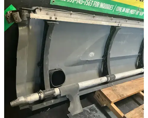 PETERBILT 579 Side Fairing