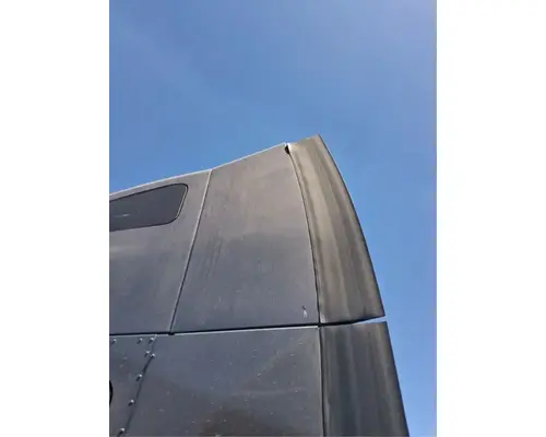 PETERBILT 579 Side Fairing