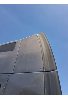 PETERBILT 579 Side Fairing
