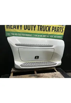 PETERBILT 579 Side Fairing